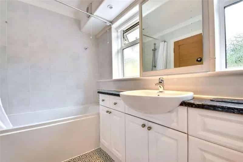 4 Bed Detached Bungalow for Sale in Worcester