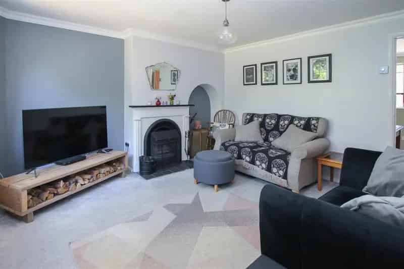 3 Bedroom Terraced House For Sale Near Ingatestone Station