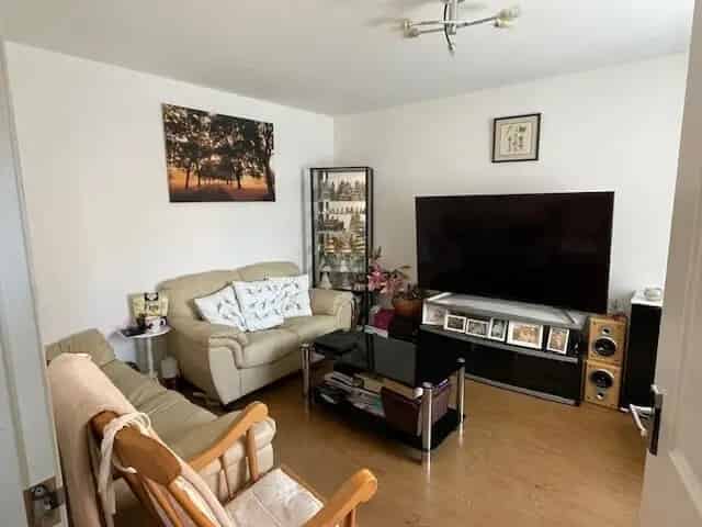 Three Bedroom House in Penylan Cardiff