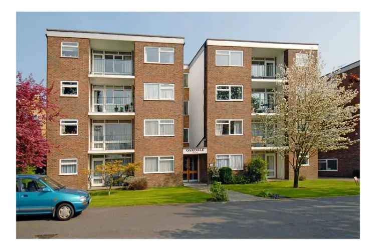 2 Bedroom Flat Beckenham Private Balcony Garage Available March