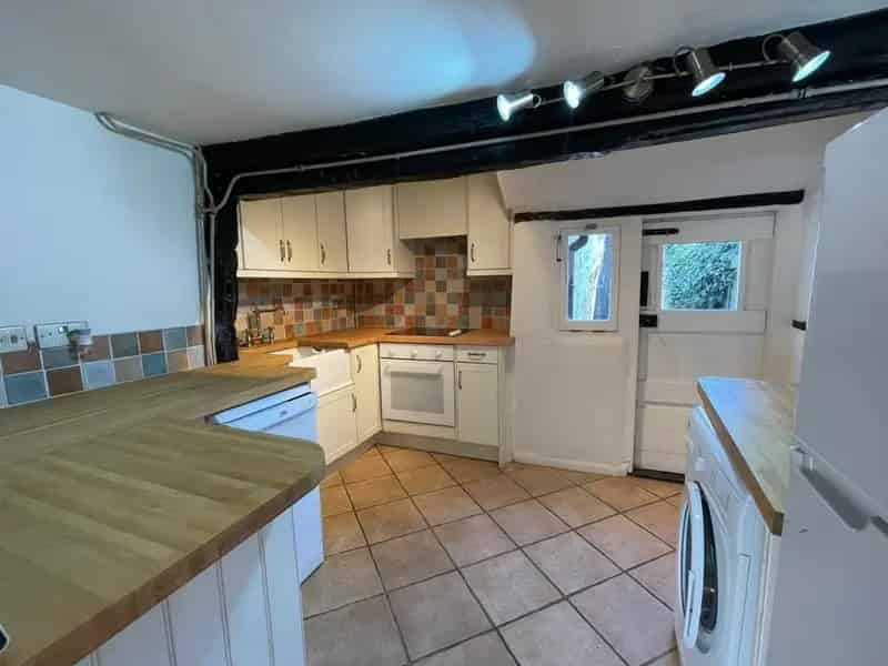 3 Storey Mid Terraced House Available August Pets Considered