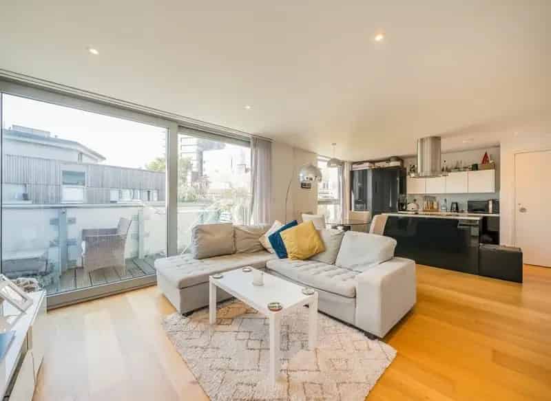 One Bedroom Apartment with Balcony in Gated Development