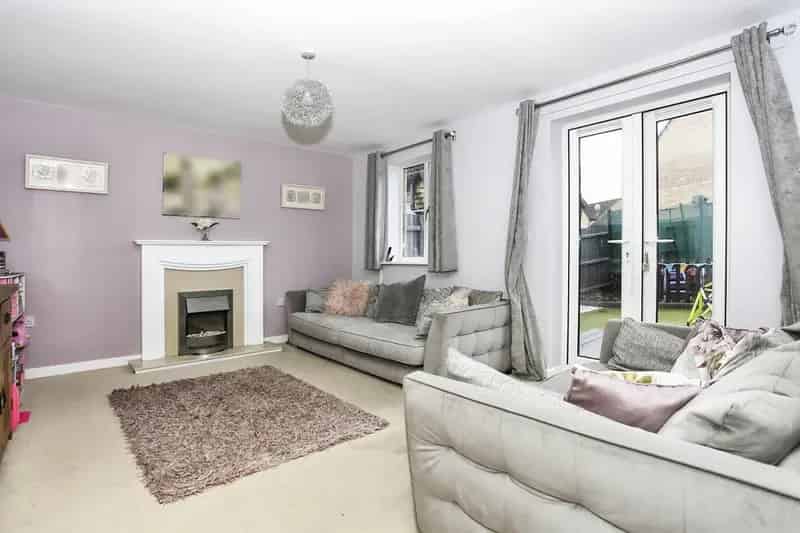 Three Bedroom Home in Hampton Hargate