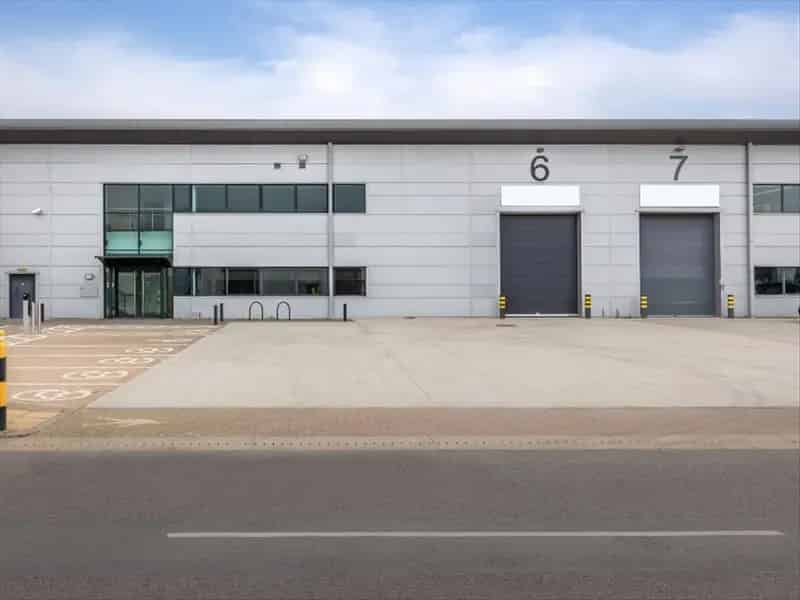 West London Industrial Warehouse Unit To Let