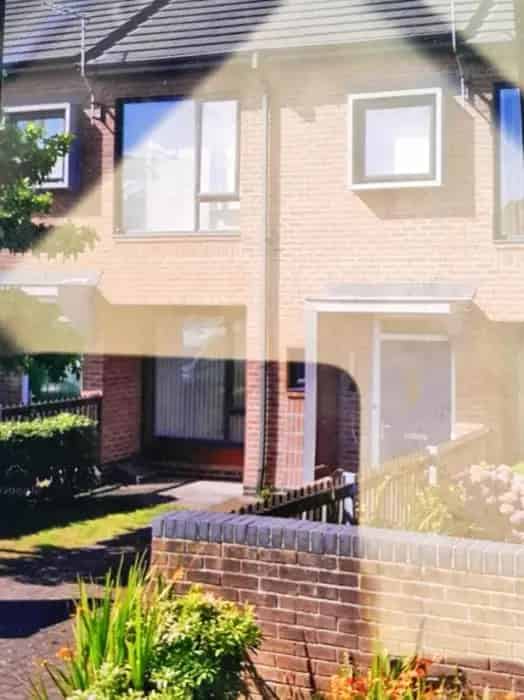 2 Bed House Rock Ferry Family Home