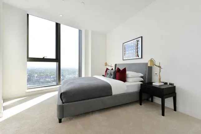 Luxury 2-Bed Apartment in West London with Stunning City Views