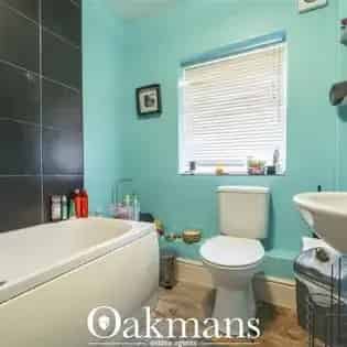 8 Bedroom 3 Bathroom Flat Birmingham - Investment Opportunity