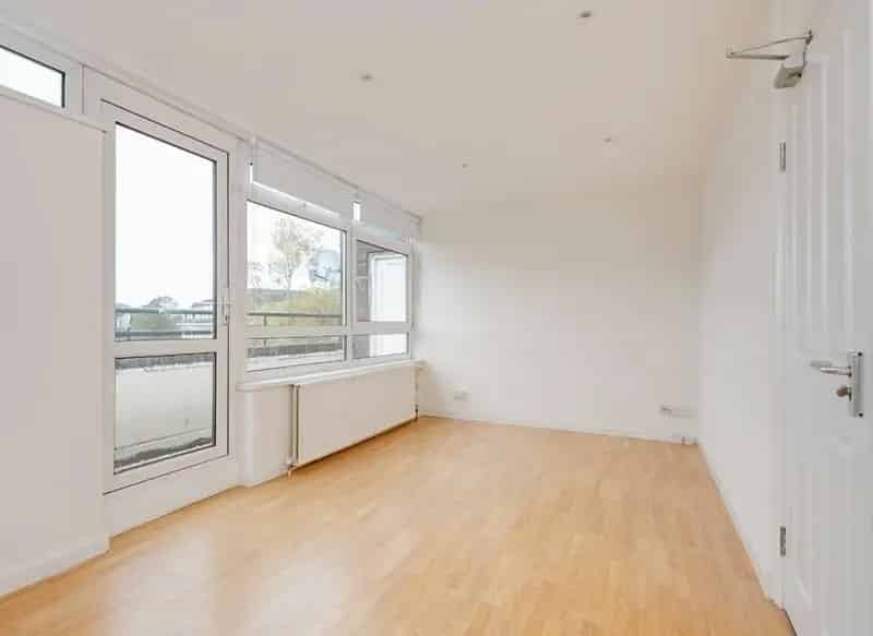 Three Double Bedroom Apartment in St Johns Wood