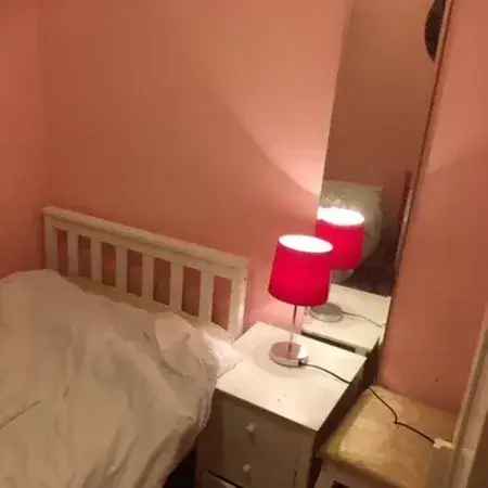 1 Room House 20m2 London