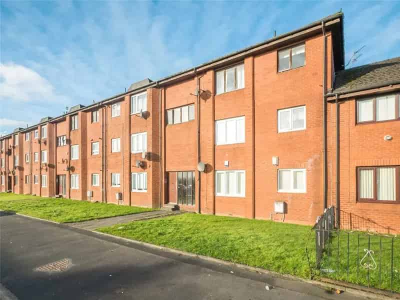 2 Bedroom Flat to Rent