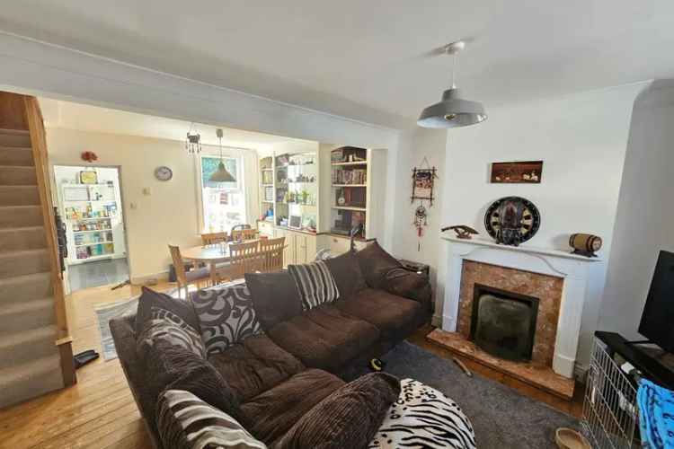 Two Bedroom Character Property Aylesbury Town Centre