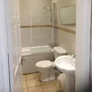 Room for Rent Manchester 3 Bedroom House Furnished