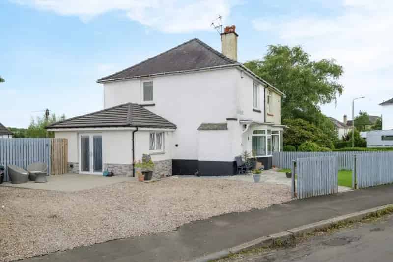 2 Bedroom Semi-Detached House for Sale in Glasgow