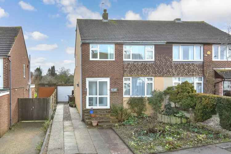 4 Bedroom Semi-Detached House for Sale in Istead Rise