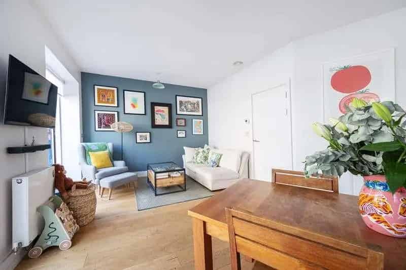 2 Bed Flat for Sale near Well Street