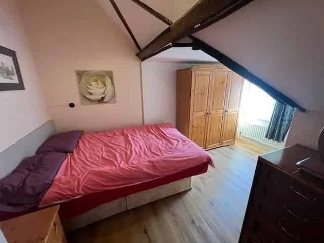 Two Bedroom Apartment Llandaff Fully Furnished Available Immediately