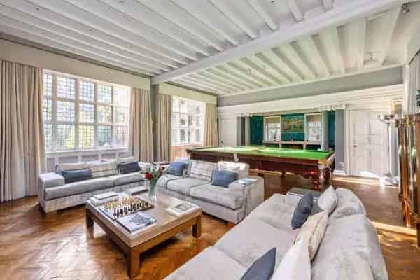 Seven Hills Road, Hersham, Walton-on-Thames, Surrey, KT12 4DG | Property for sale | Savills