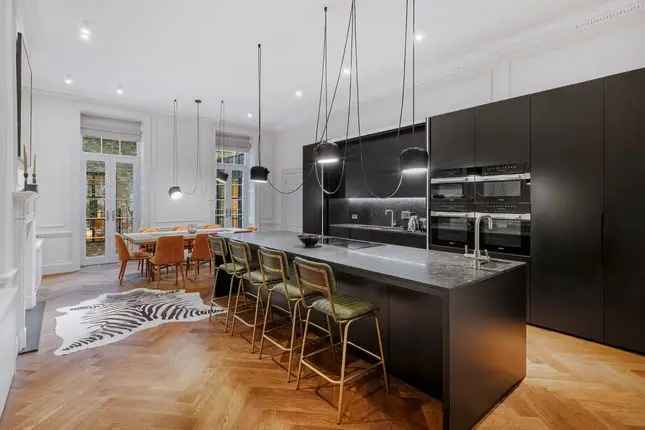 Flat for sale in Devonshire Place, Marylebone, London W1G, United Kingdom