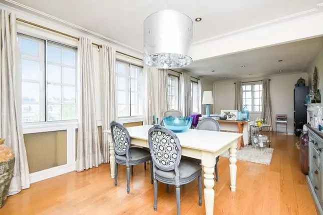 Flat for sale in Maida Vale, London W9