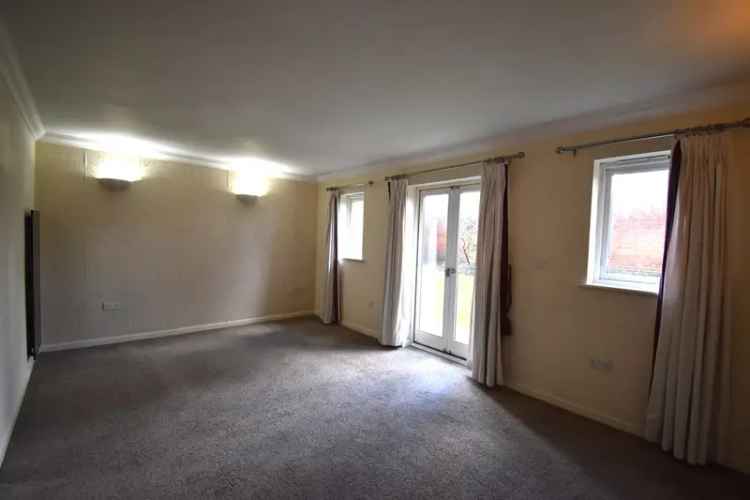 Apartment For Sale in Maidstone, England