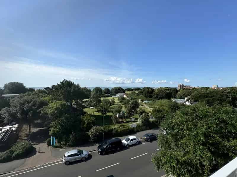 Penthouse Apartment 3 Bedrooms Solent Views Garage