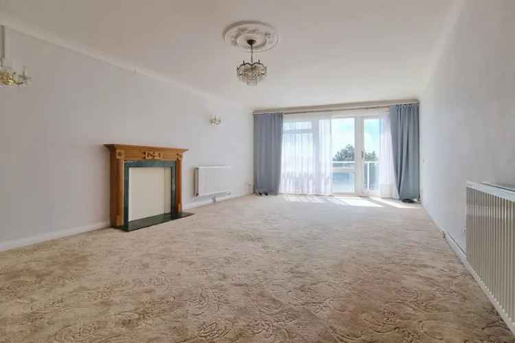 Apartment for sale with 3 bedrooms, Southsea, Hampshire