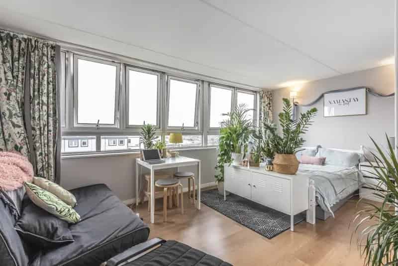 Battersea Studio Flat Near Tube and Park
