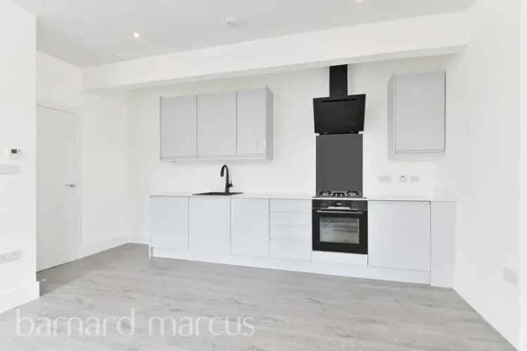 Spacious Epsom Apartment Near Station