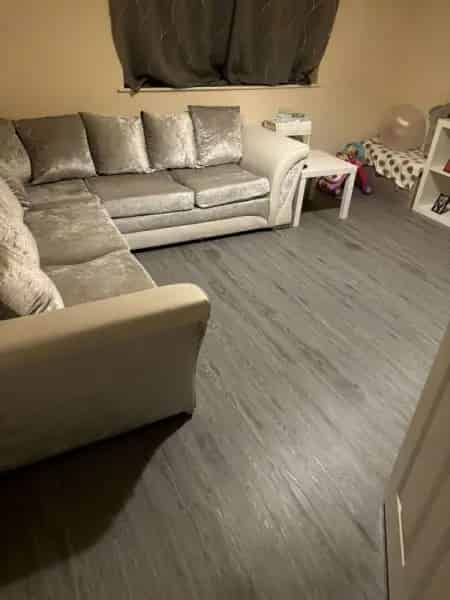 2 Bed Maisonette Malvern Link - Private Entrance & Parking