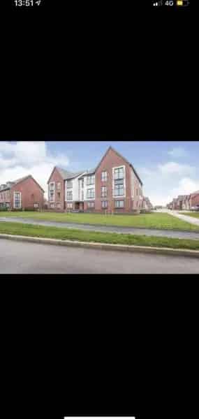 2 Double Bedroom Flat Swap for London Property