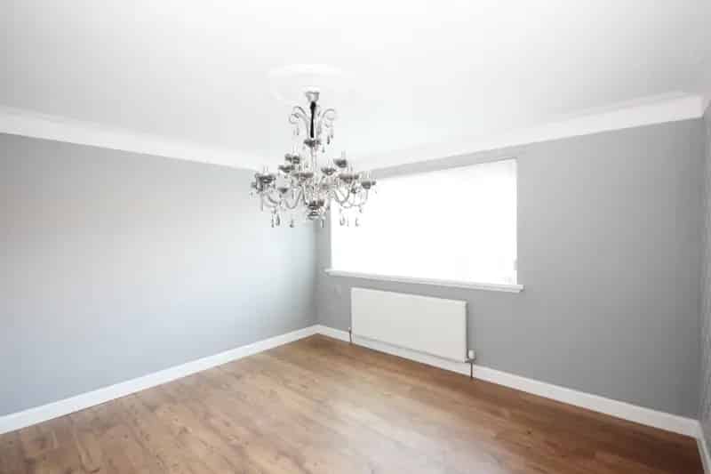 4 Bedroom Detached House in Dyce with Double Garage and Garden