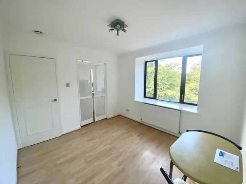 1 Bedroom Flat To Rent Available 16092025