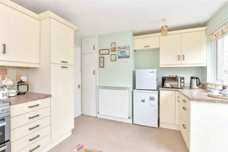 3 Bedroom Detached Bungalow for Sale near Bembridge