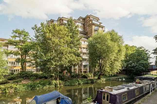 Flat for sale in Admiral Walk, London W9