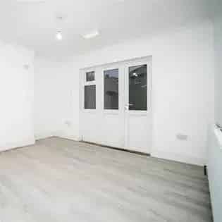 5 rooms house of 282 m² in Birmingham