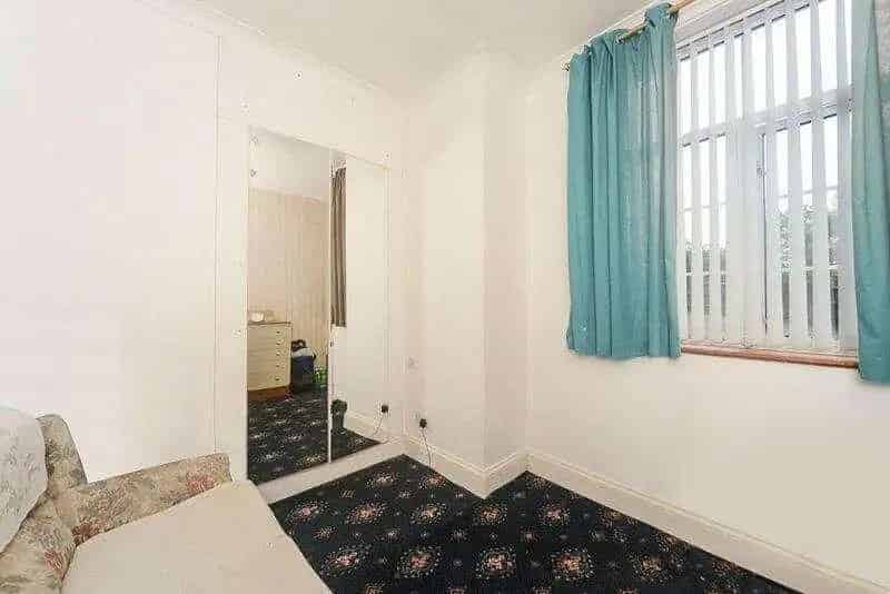 2 Bed Flat for Sale Newton Abbot