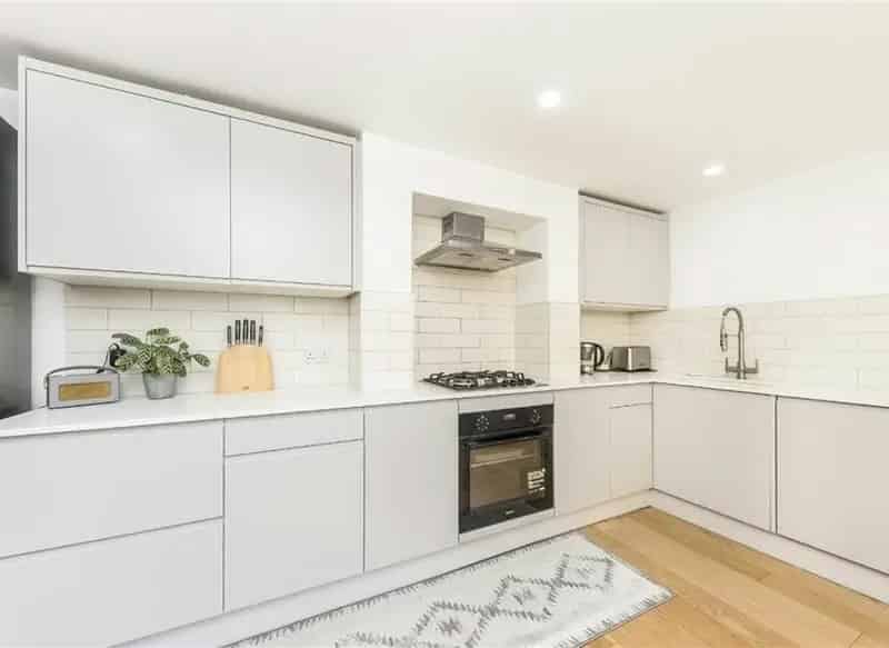 Three Bedroom Victorian Terrace in Hatcham Park