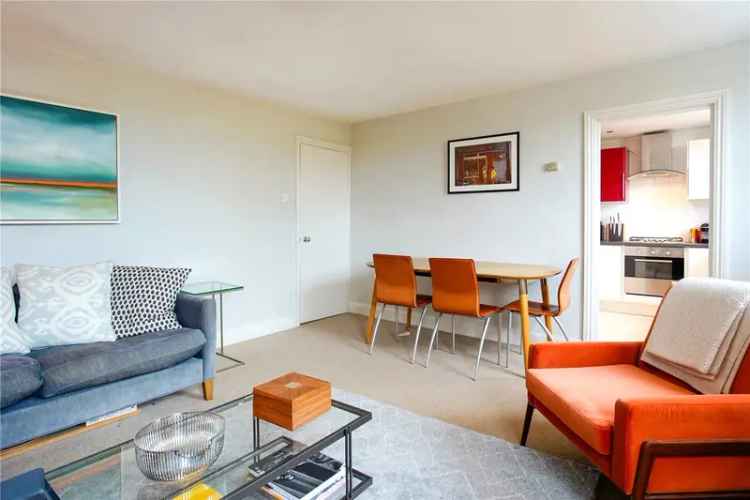 2 bedroom flat/apartment in London