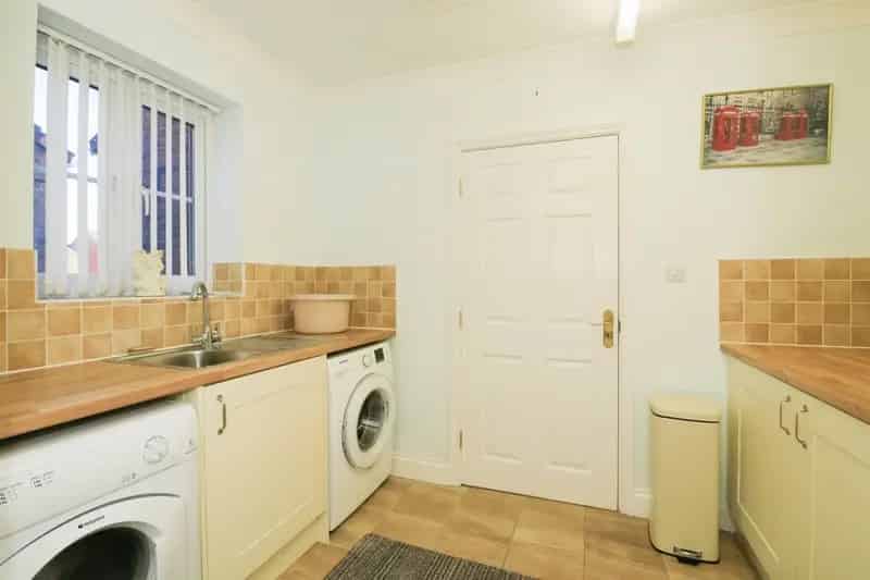 Four Bedroom Detached Bungalow in Wimblington