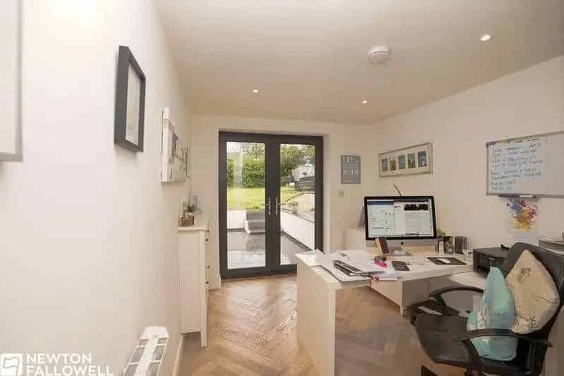 3 Bed Detached Cottage for Sale in Treswell