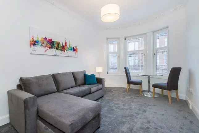 Flat to rent in Dumbarton Road, Partick, Glasgow G11