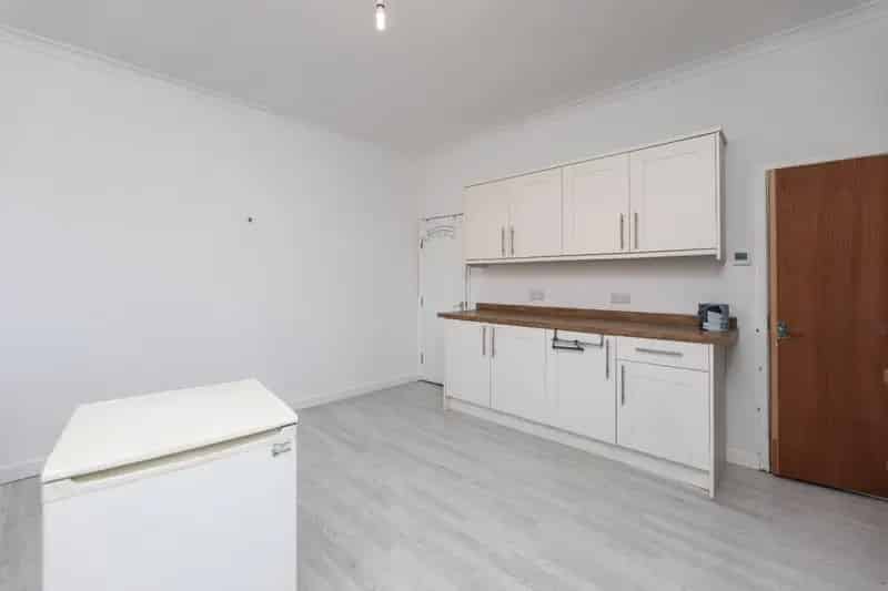 2 Bedroom House For Sale in Castleford