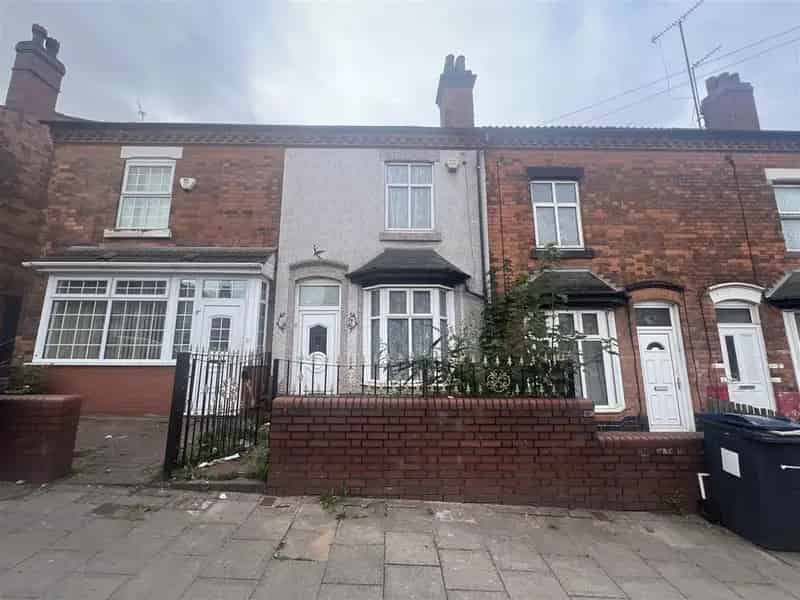 3 bedroom terraced house for sale