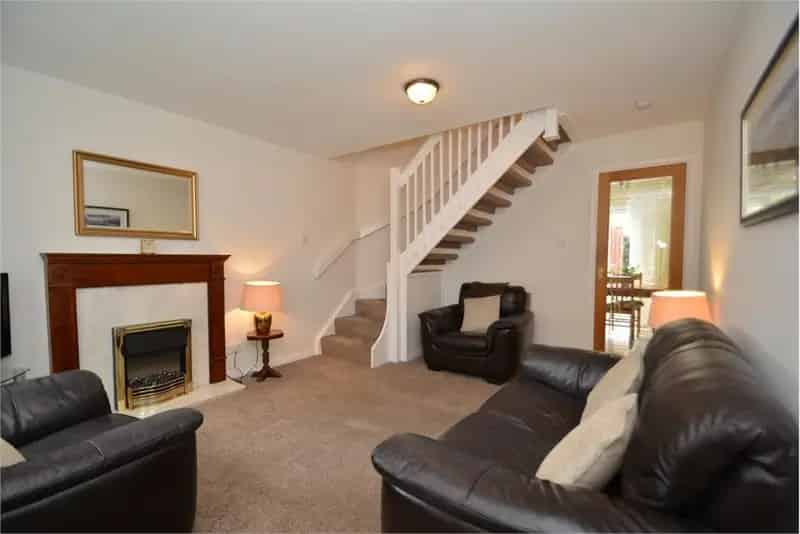 2 Bed Mid Terrace Villa - Turnkey Condition