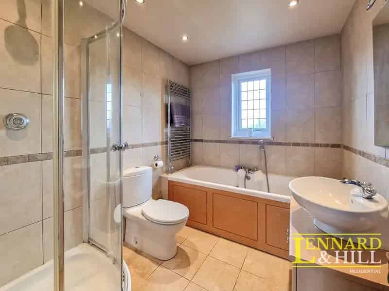 3 Bed House for Sale Extended Semi Detached Garage Garden