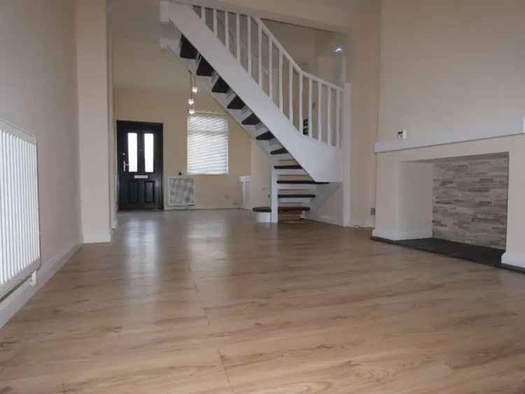 2 Bedroom Terraced House to Rent
