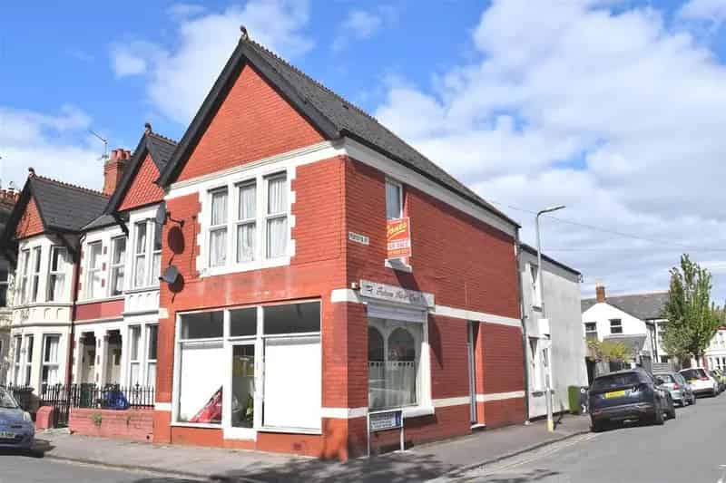 4 bedroom house for sale