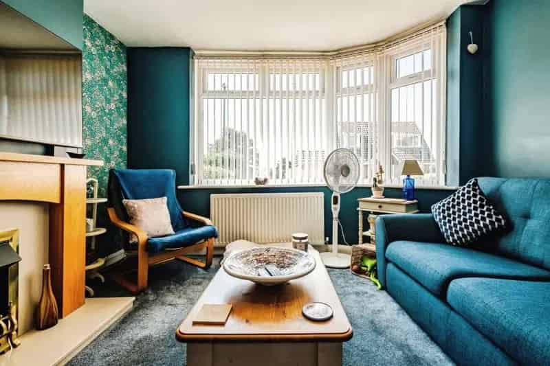 Three Bedroom Semi Detached House in Sompting