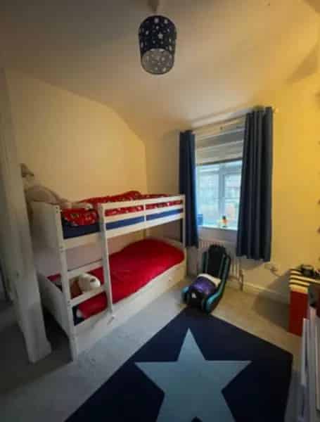 3 Double Bedroom House Near Amenities
