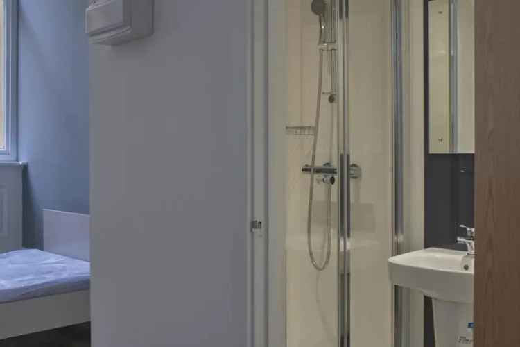 Studio Flat City Centre All Bills Included 50 OFF First Month Student Property